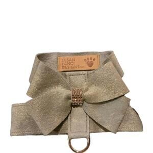 Susan Lanci Tinkie Harness Nuveau Bow Platinum Glitzerati Ultra Suede NEW XS